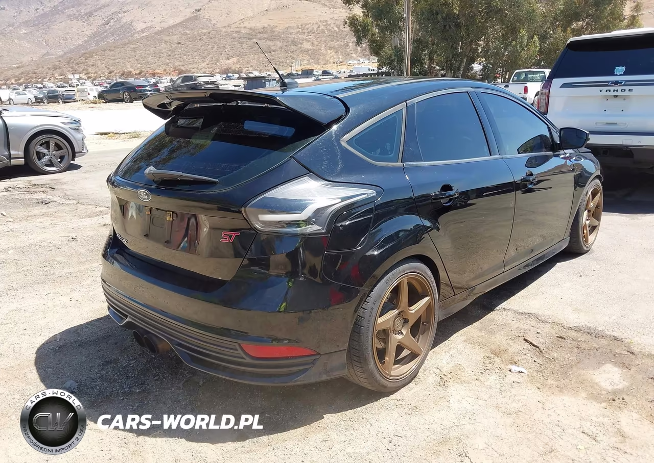 2016 Ford Focus St VIN:1FADP3L97GL327681 - 4
