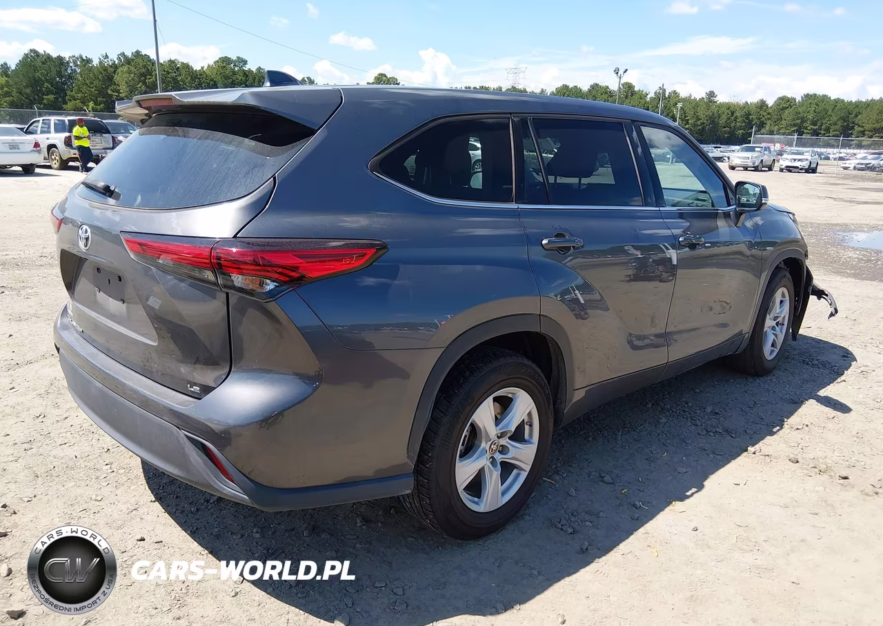 2020 Toyota Highlander Le VIN:5TDZZRAH0LS009966 - 4
