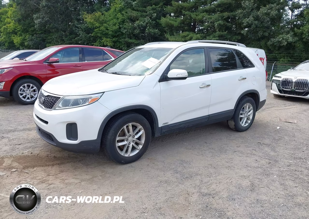 2015 Kia Sorento Lx V6 VIN:5XYKTDA72FG564075 - 2