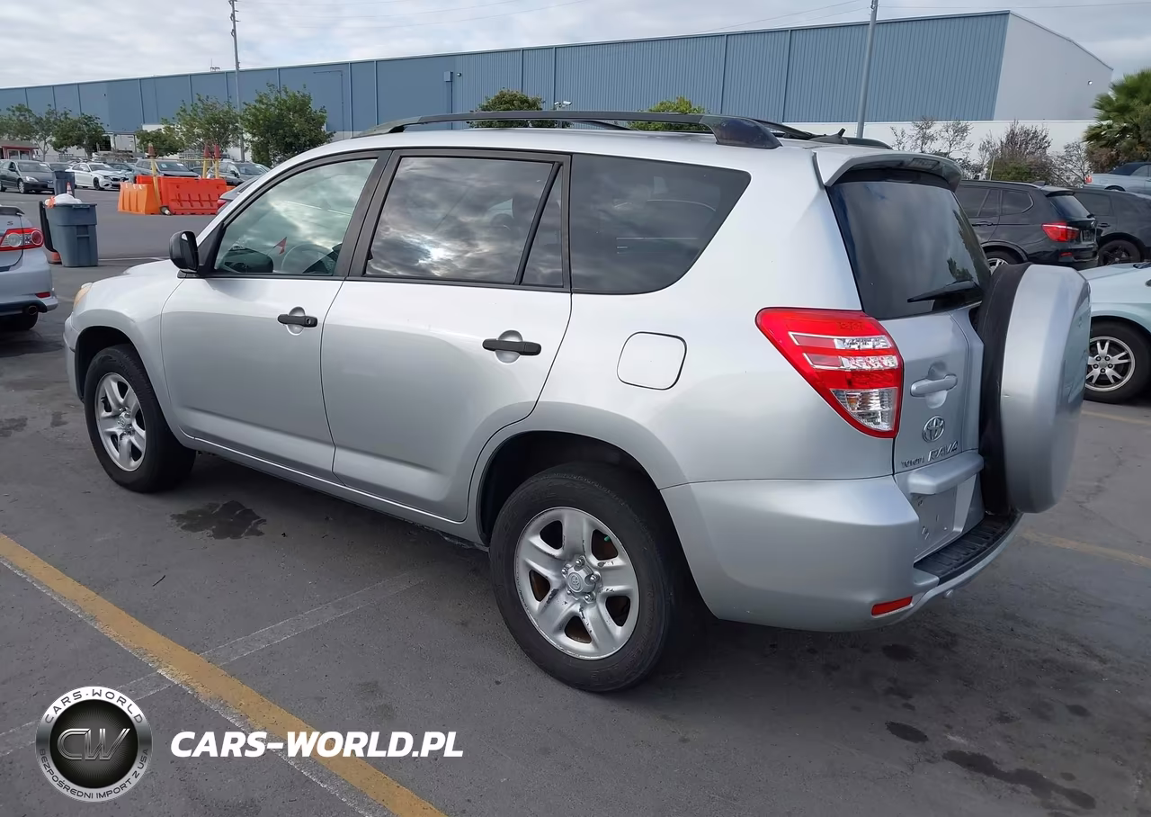 2010 Toyota Rav4 VIN:JTMBF4DV6A5018768 - 3