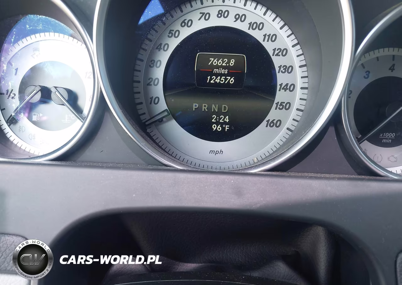 2014 Mercedes-Benz C 250 VIN:WDDGJ4HB9EG295628 - 7