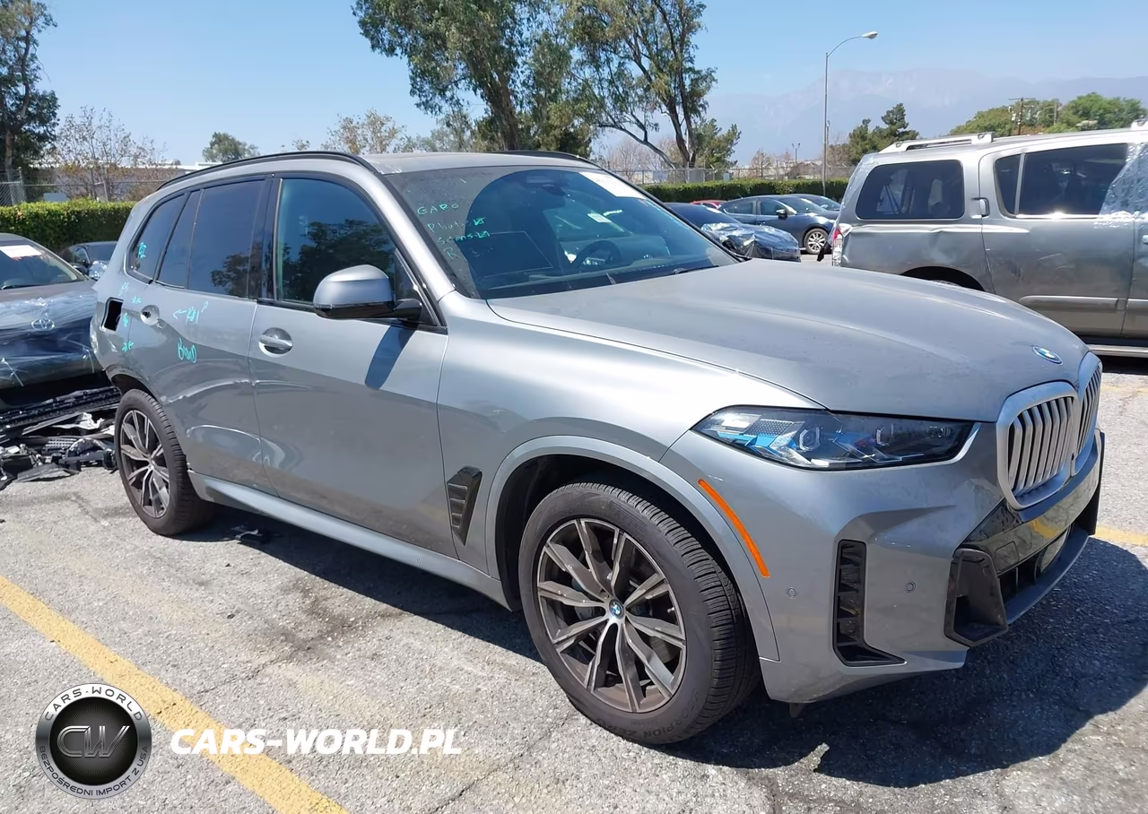 2025 BMW X5 Phev xDrive50E – zdjęcie 1 z 17