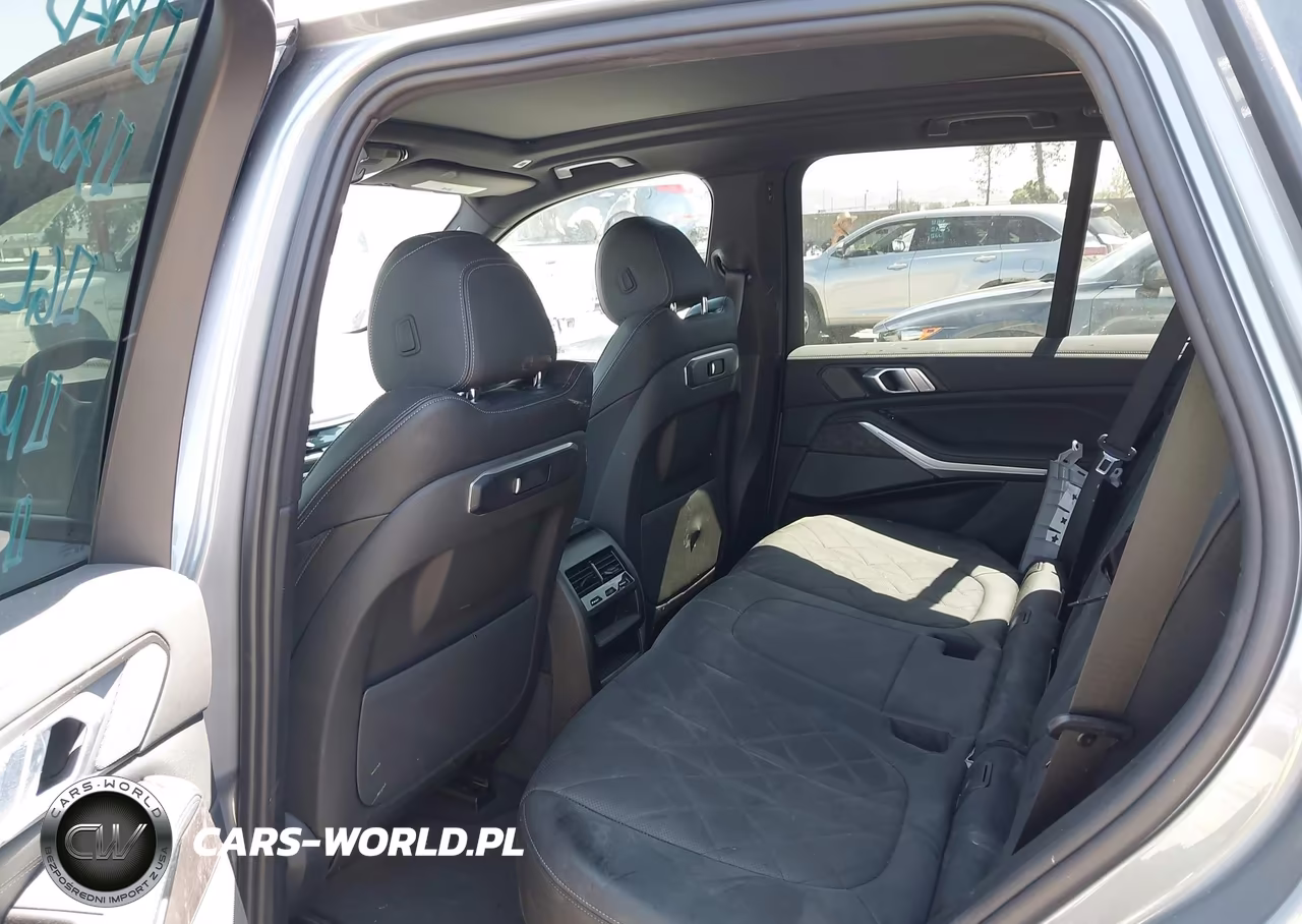 2025 BMW X5 Phev xDrive50E VIN:5UX43EU00S9X54657 - 8