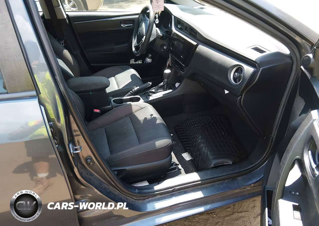 2019 Toyota Corolla Le VIN:2T1BURHE0KC226887 - 5