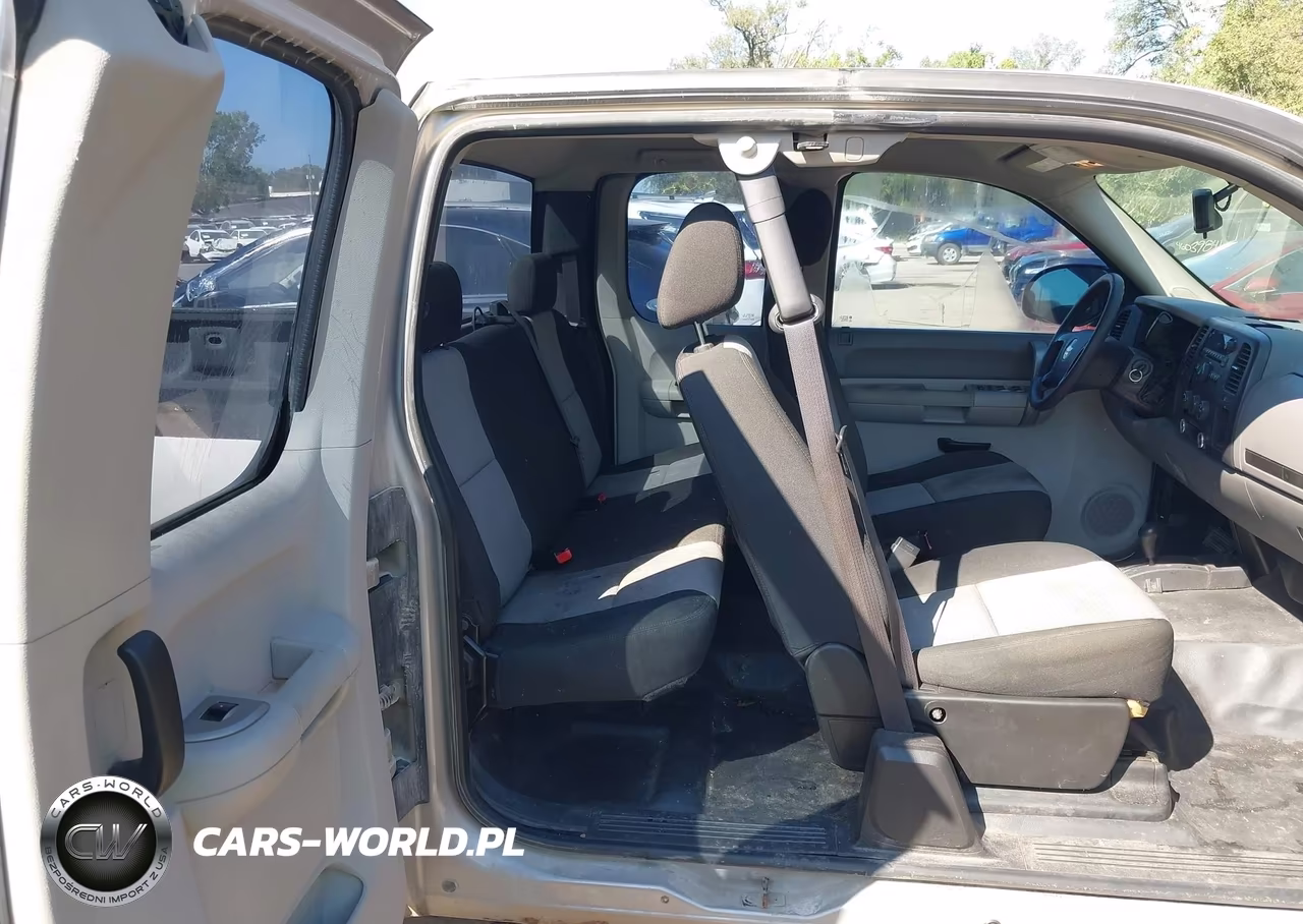 2008 Chevrolet Silverado 1500 Work Truck VIN:1GCEK19028Z195731 - 8