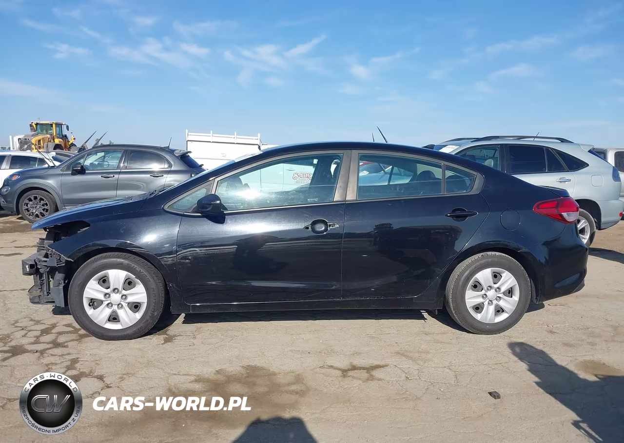 2017 Kia Forte Lx VIN:3KPFK4A70HE039360 - 15