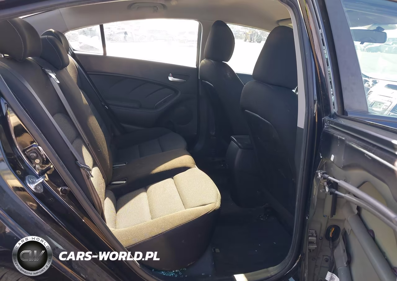 2017 Kia Forte Lx VIN:3KPFK4A70HE039360 - 8