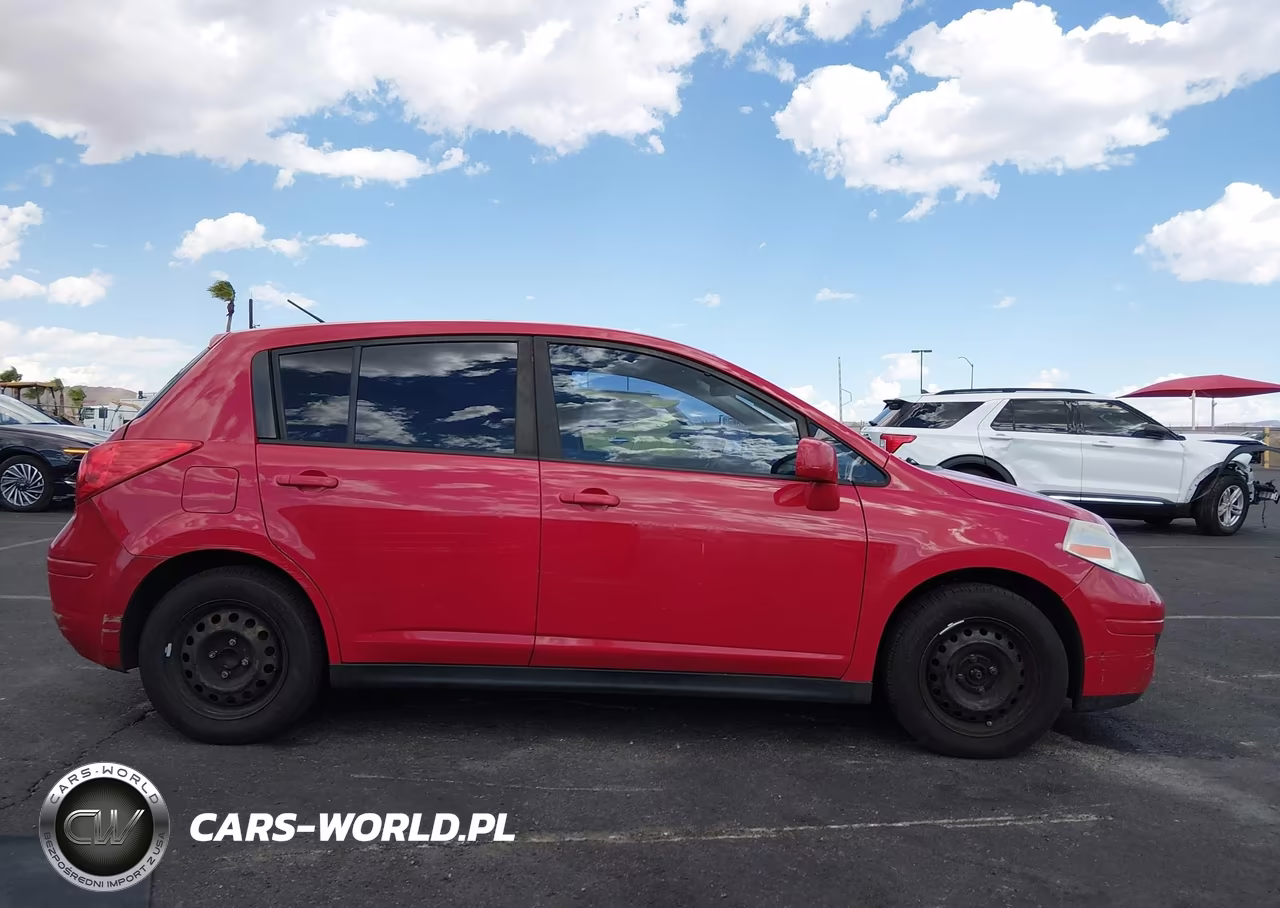 2010 Nissan Versa 1.8S VIN:3N1BC1CP0AL467716 - 13