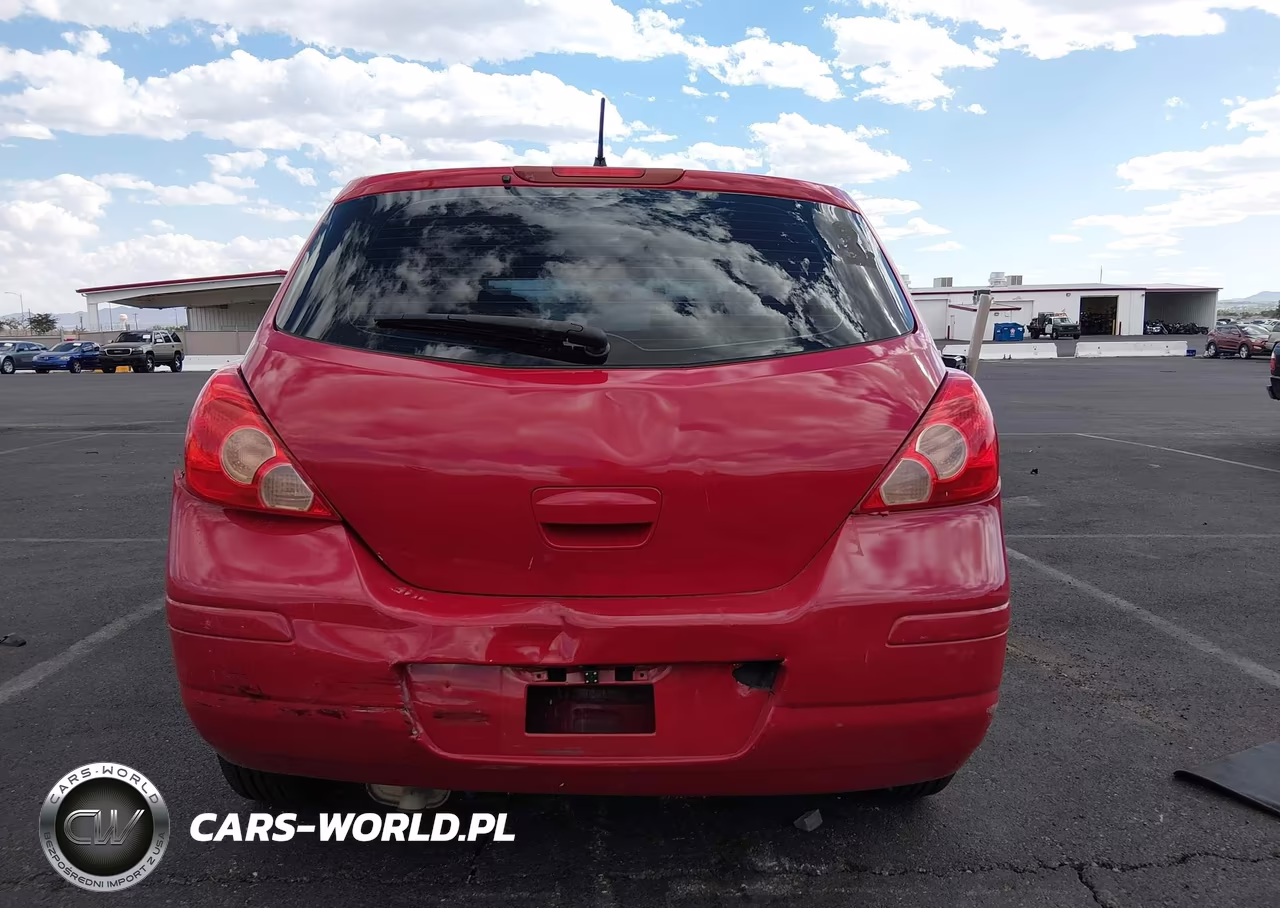 2010 Nissan Versa 1.8S VIN:3N1BC1CP0AL467716 - 16