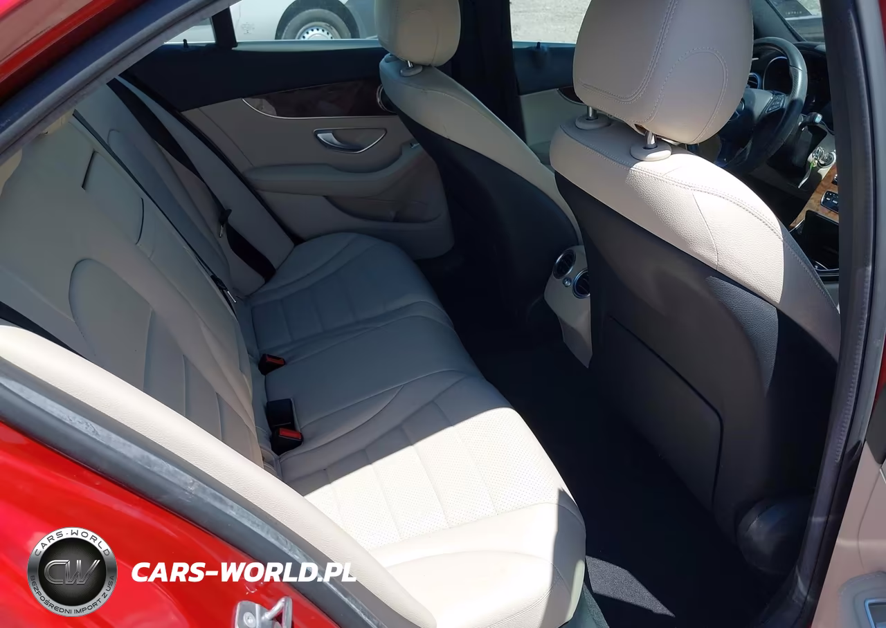 2018 Mercedes-Benz C 300 4Matic VIN:55SWF4KB7JU246303 - 8