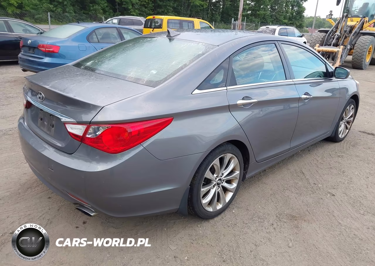 2011 Hyundai Sonata Se VIN:5NPEC4AC5BH284390 - 4