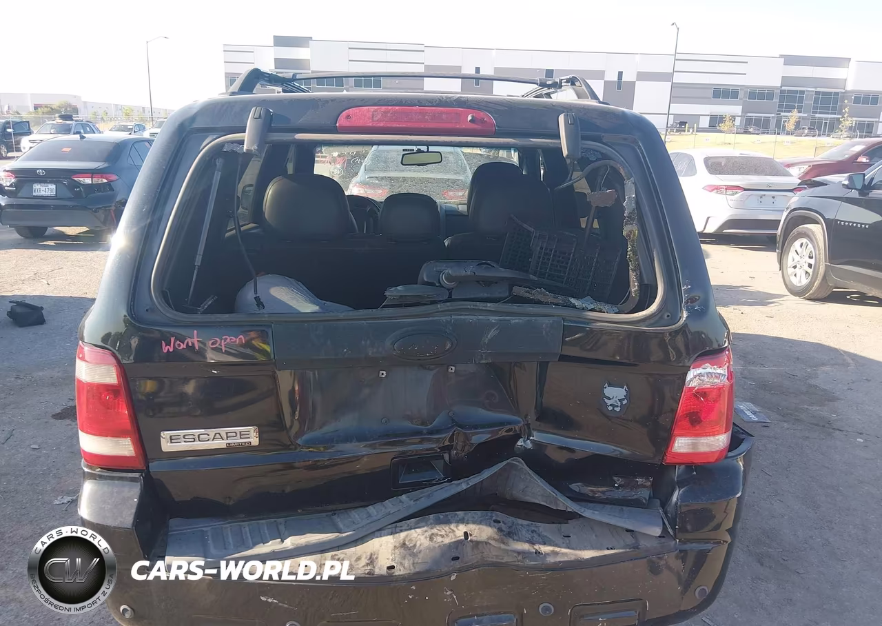 2011 Ford Escape Limited VIN:1FMCU0E77BKB83469 - 16