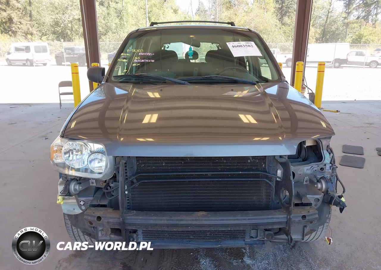 2005 Ford Escape Xls VIN:1FMYU92Z35KD52603 - 13