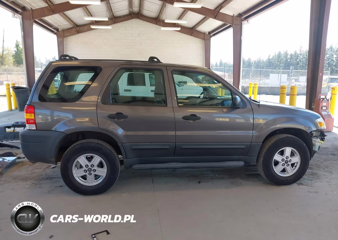 2005 Ford Escape Xls VIN:1FMYU92Z35KD52603 - 14