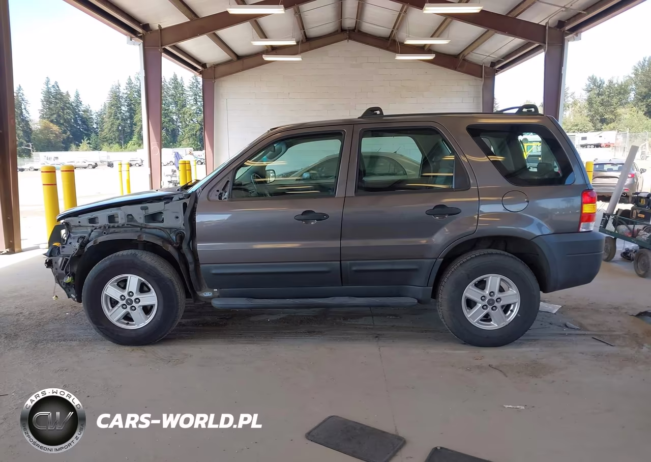 2005 Ford Escape Xls VIN:1FMYU92Z35KD52603 - 15