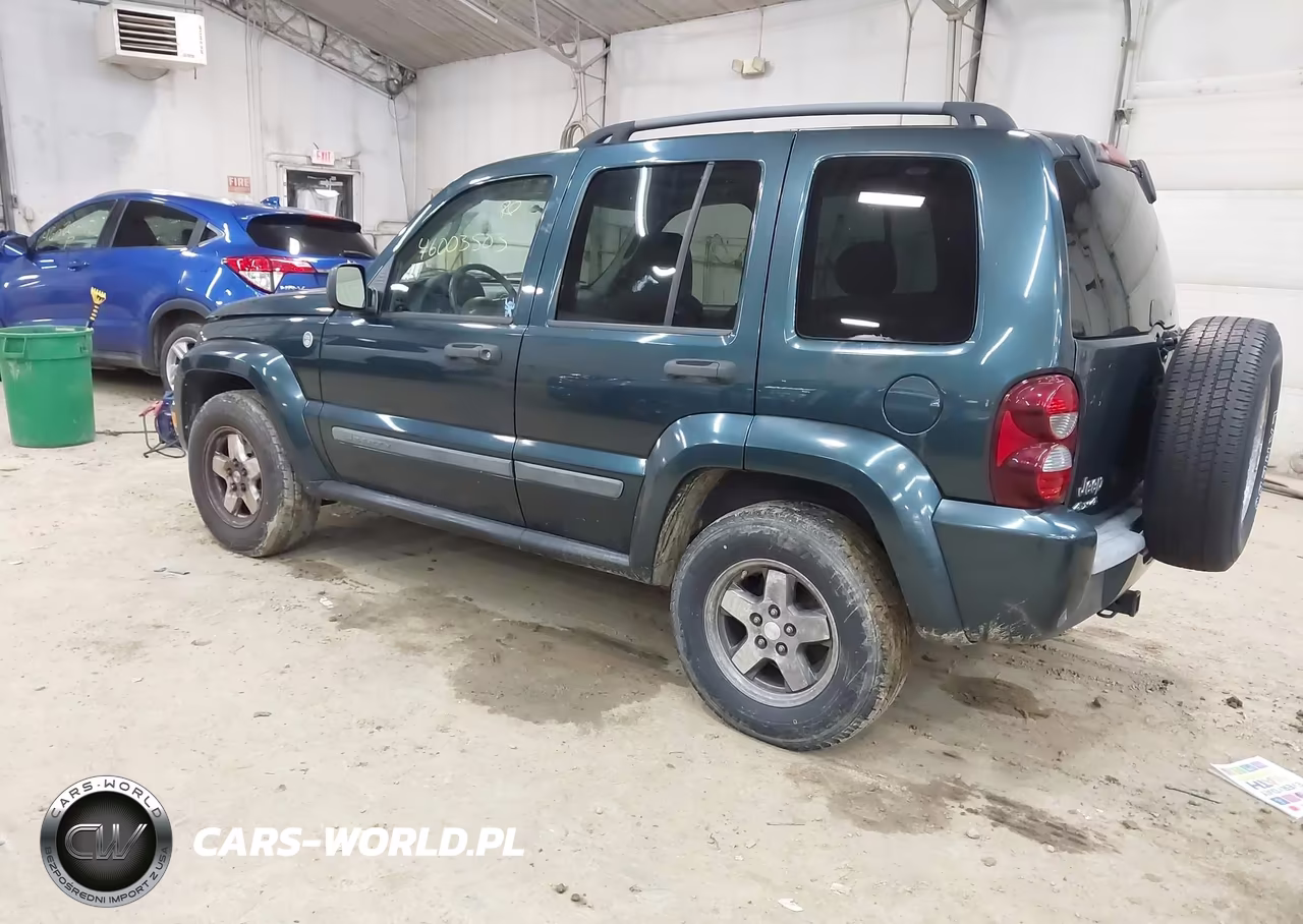 2005 Jeep Liberty Renegade VIN:1J4GL38K85W697980 - 3