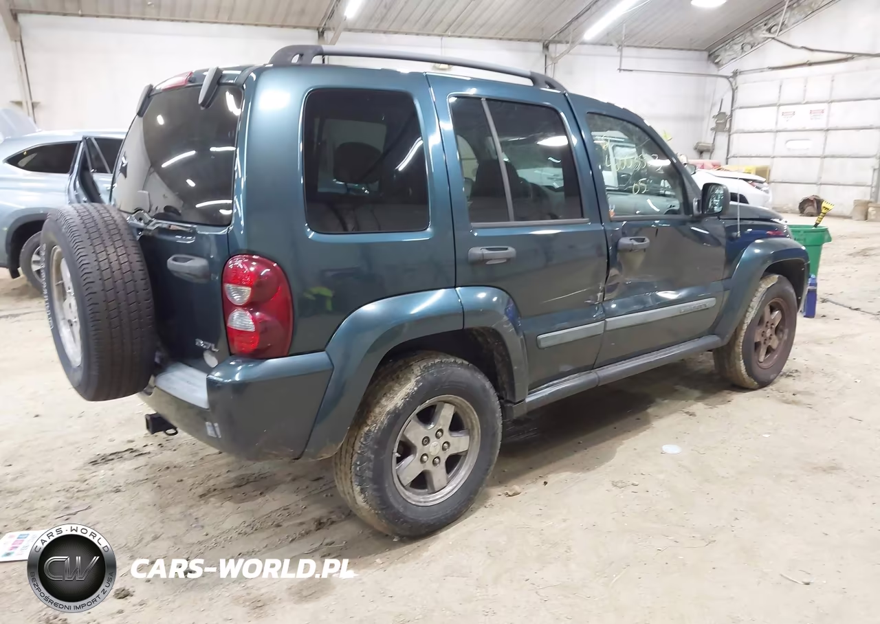 2005 Jeep Liberty Renegade VIN:1J4GL38K85W697980 - 4