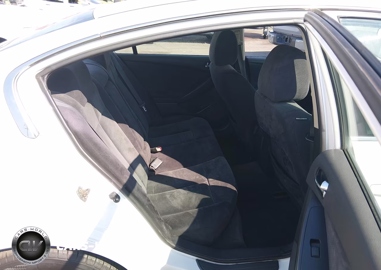 2007 Nissan Altima 2.5-2.5S VIN:1N4AL21E27N419486 - 8