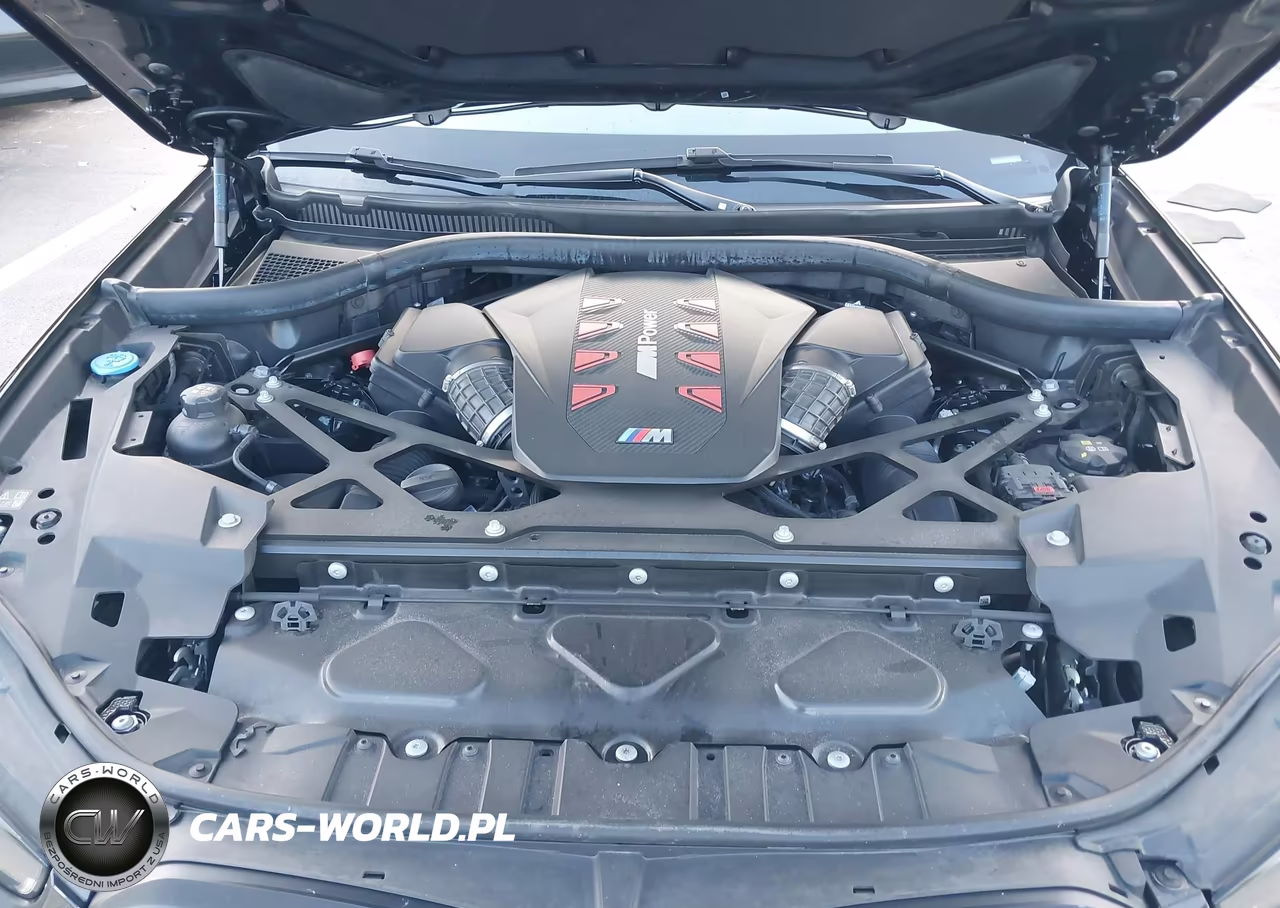2024 BMW X5 M Competition VIN:5YM13ET08R9V64323 - 10
