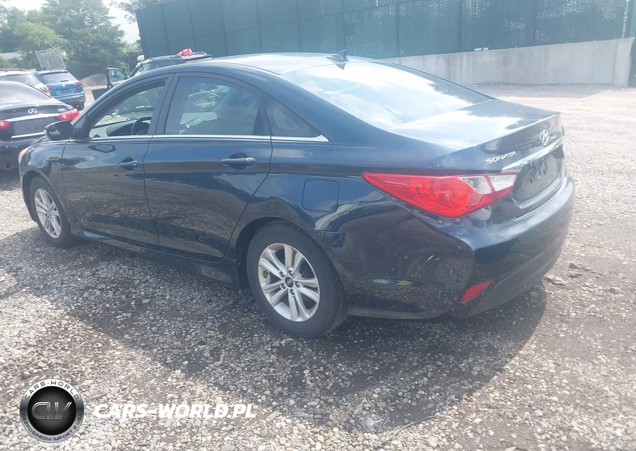 2014 Hyundai Sonata Gls VIN:5NPEB4AC9EH892744 - 3