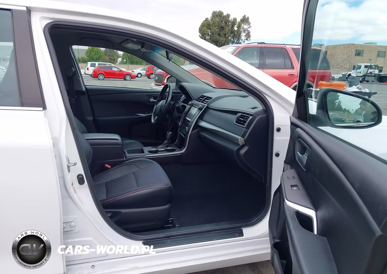 2016 Toyota Camry Se VIN:4T1BF1FK0GU132194 - 5