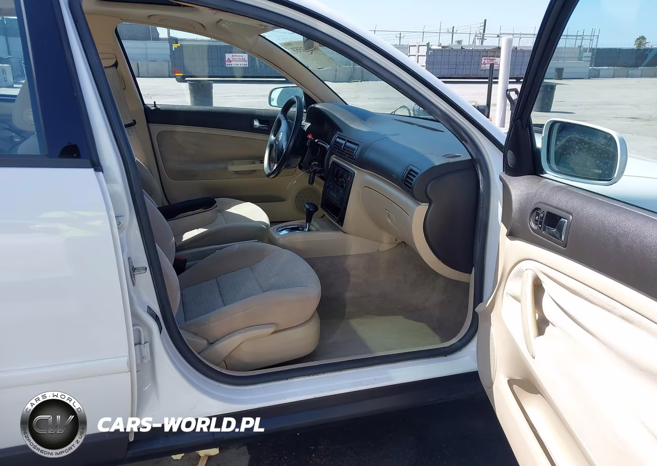 1999 Volkswagen Passat Gls VIN:WVWMA63B7XE352049 - 5