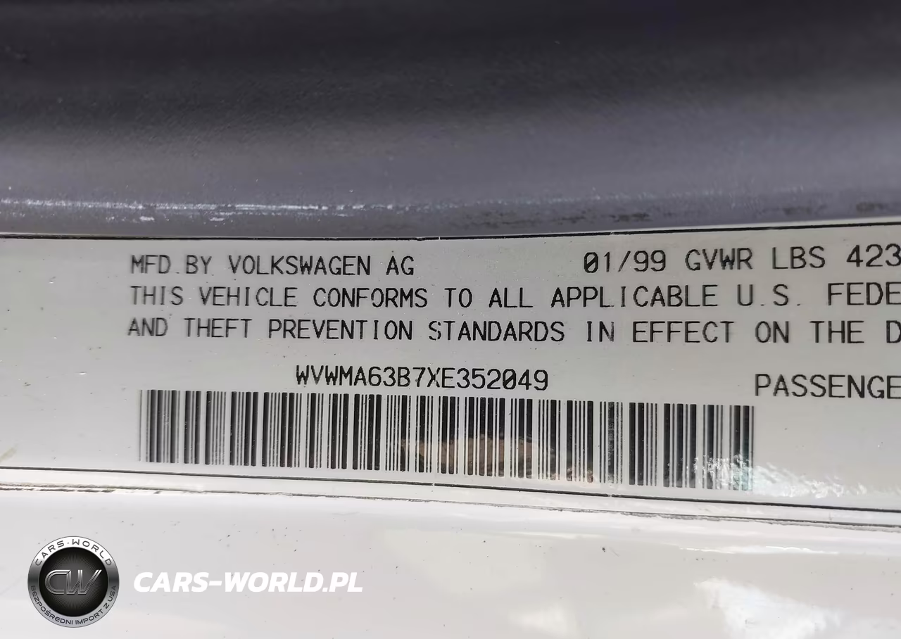 1999 Volkswagen Passat Gls VIN:WVWMA63B7XE352049 - 9