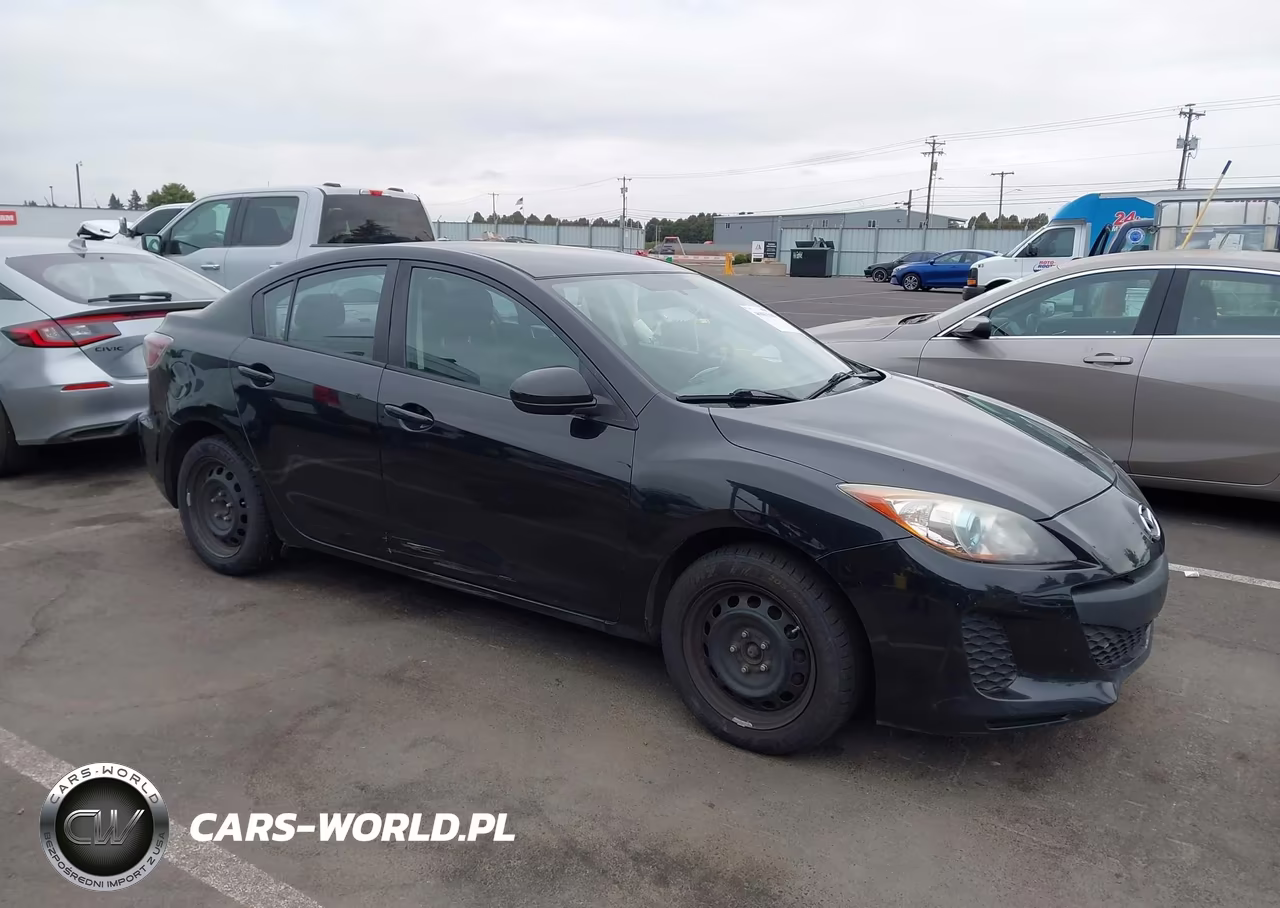 2013 Mazda Mazda3 I Sport – zdjęcie 1 z 12