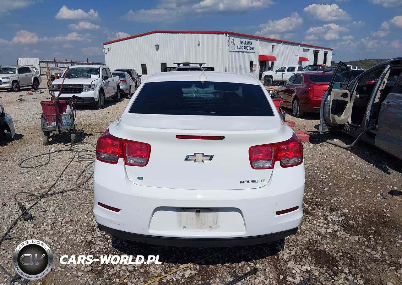 2015 Chevrolet Malibu 2Lt VIN:1G11D5SL8FF201883 - 16