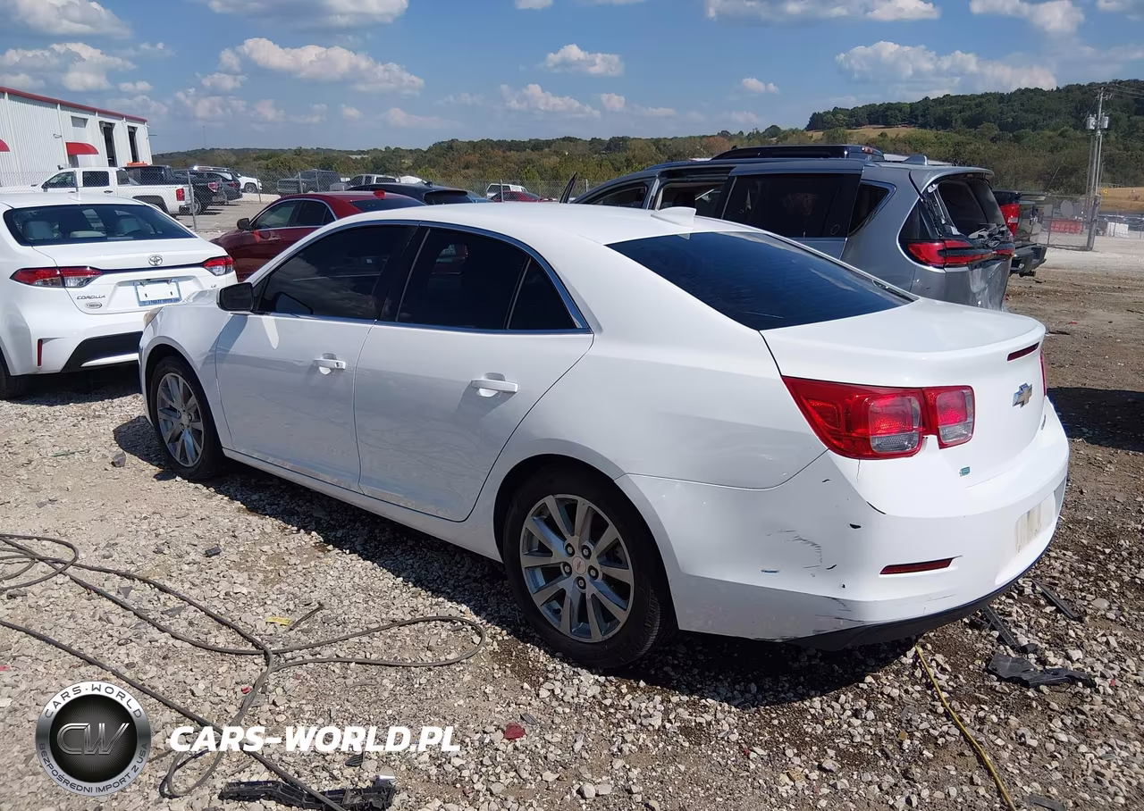2015 Chevrolet Malibu 2Lt VIN:1G11D5SL8FF201883 - 3