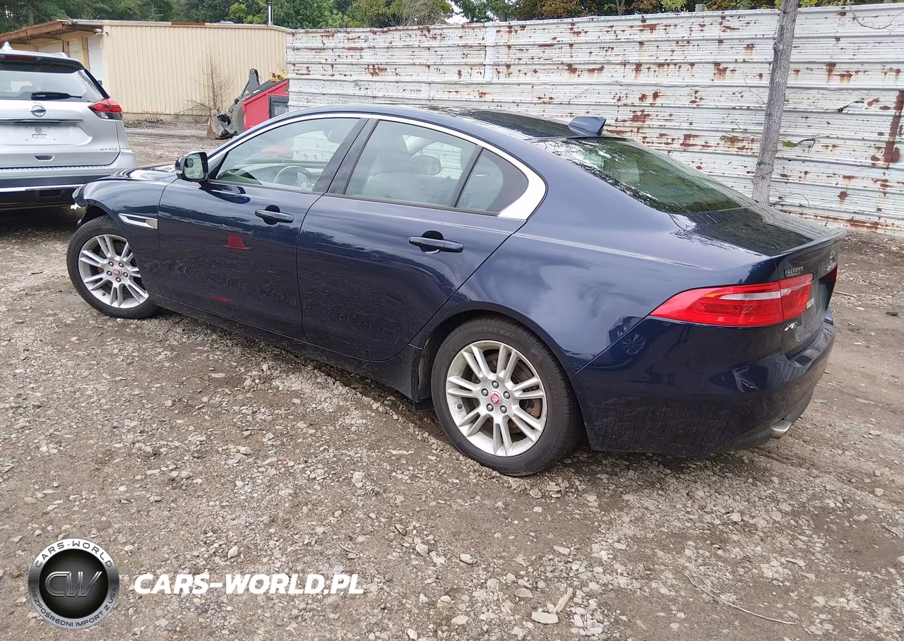 2017 Jaguar Xe 25T Premium VIN:SAJAD4BG8HA947434 - 3