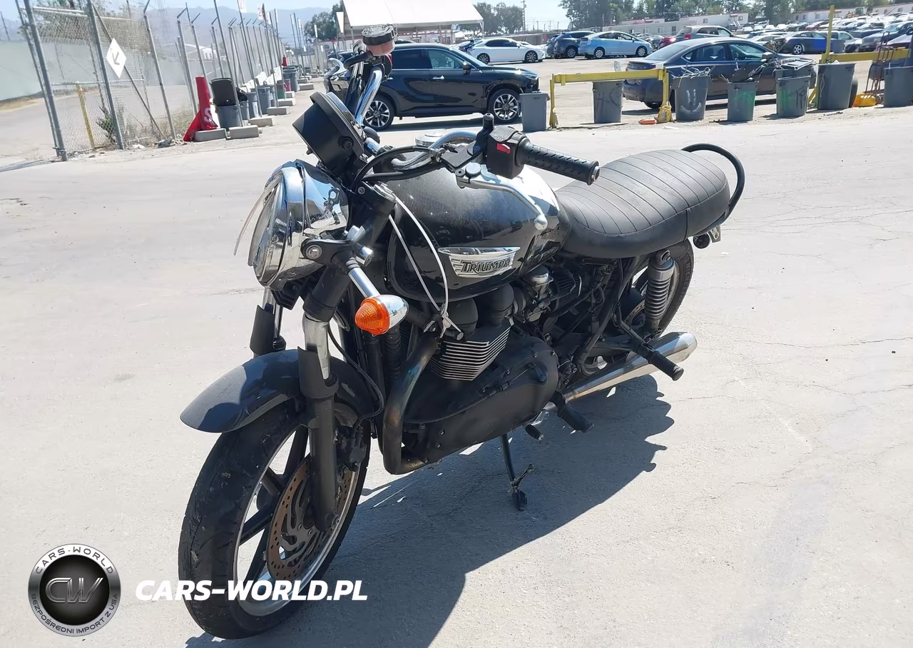 2014 Triumph Motorcycle Bonneville VIN:SMT900K16ET647930 - 2