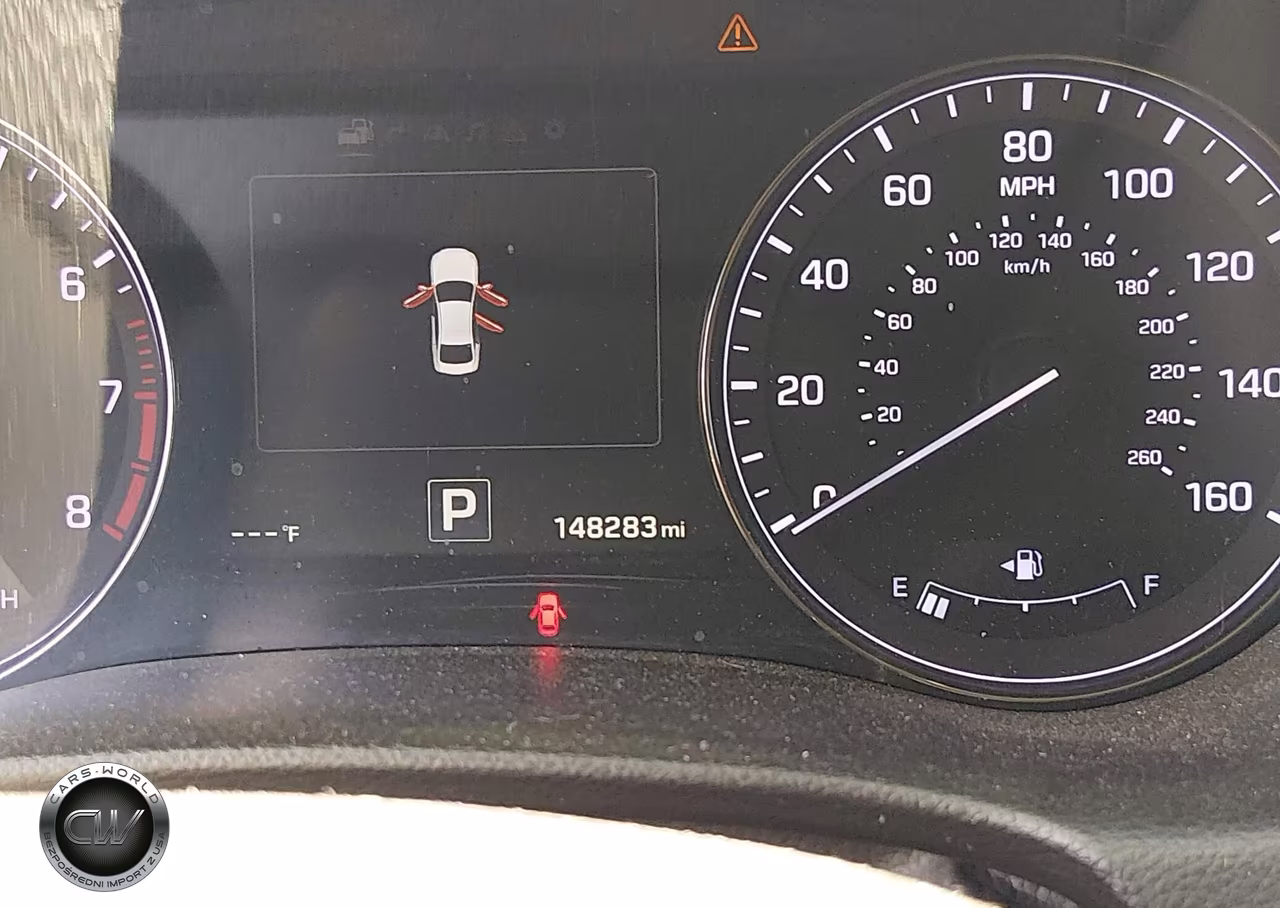 2015 Hyundai Genesis 3.8 VIN:KMHGN4JE4FU089151 - 16