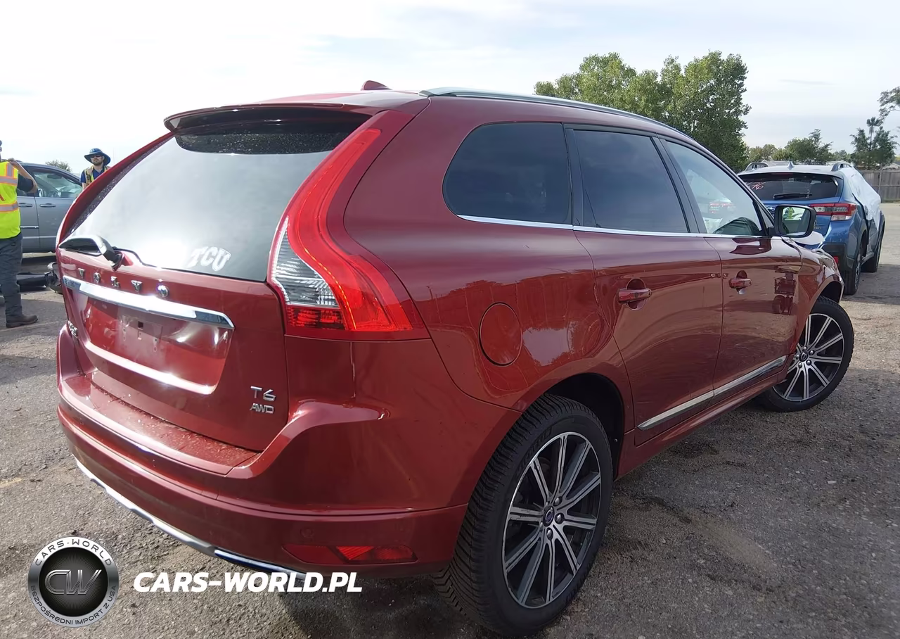 2017 Volvo Xc60 T6 Inscription VIN:YV449MRUXH2103444 - 4