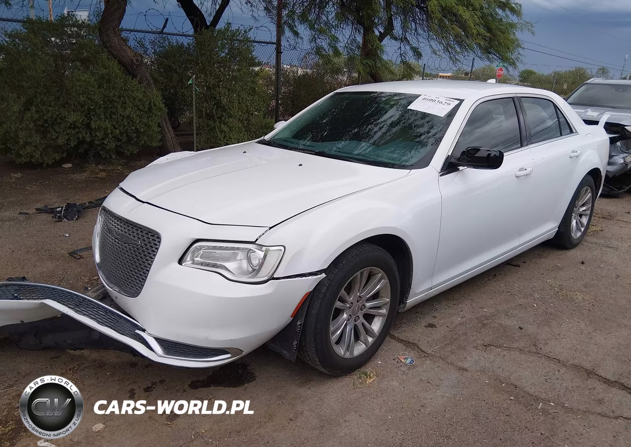 2015 Chrysler 300 Limited VIN:2C3CCAAG8FH802102 - 2