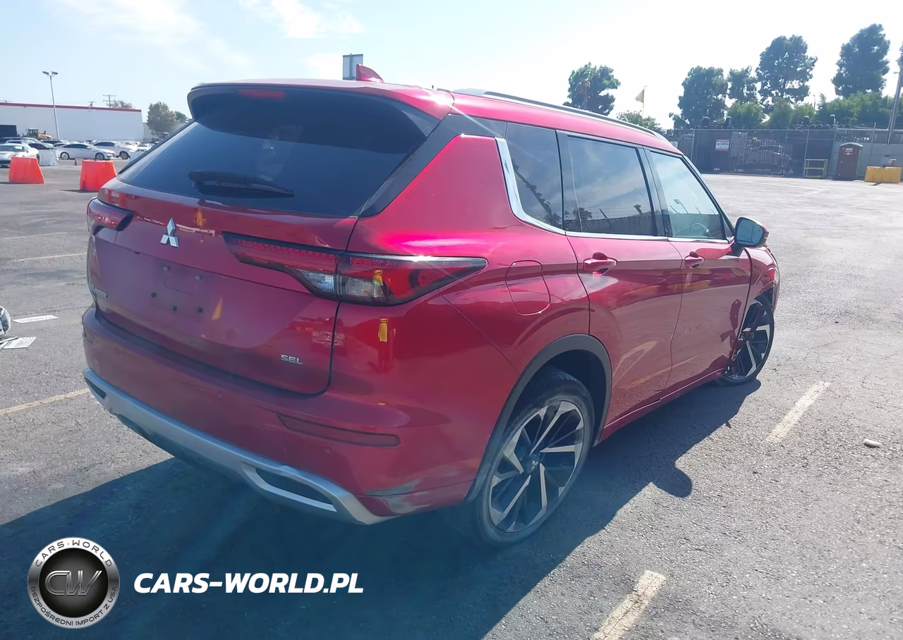 2023 Mitsubishi Outlander Sel 2.5 2Wd-Sel Black Edition 2Wd VIN:JA4J3VA85PZ030513 - 4
