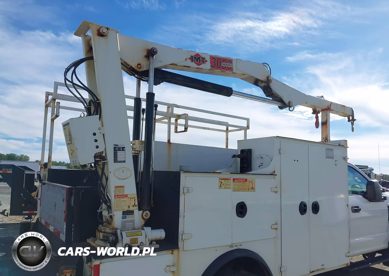 2019 Ford F-550 Chassis Xl VIN:1FDUF5GY5KEE59566 - 13