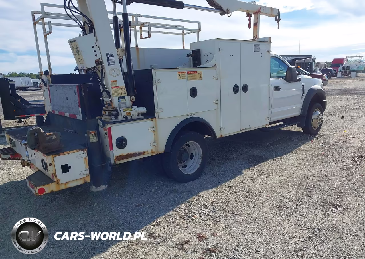 2019 Ford F-550 Chassis Xl VIN:1FDUF5GY5KEE59566 - 4