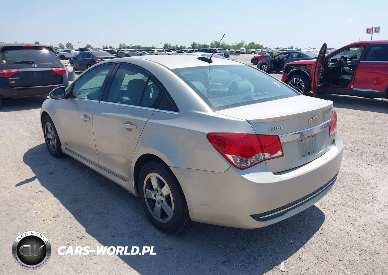2015 Chevrolet Cruze 1Lt Auto VIN:1G1PC5SB4F7289104 - 3