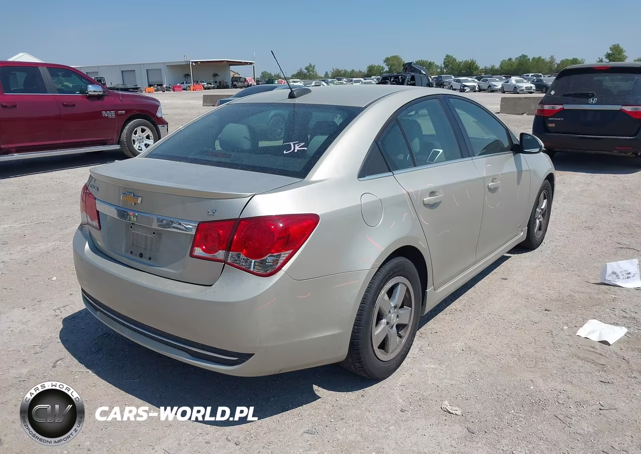 2015 Chevrolet Cruze 1Lt Auto VIN:1G1PC5SB4F7289104 - 4