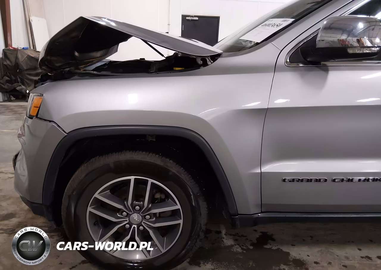 2018 Jeep Grand Cherokee Limited 4X4 VIN:1C4RJFBG0JC406474 - 19