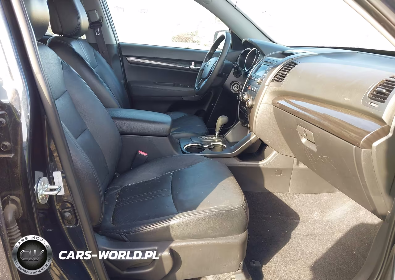 2013 Kia Sorento Lx V6 VIN:5XYKTDA20DG397801 - 5