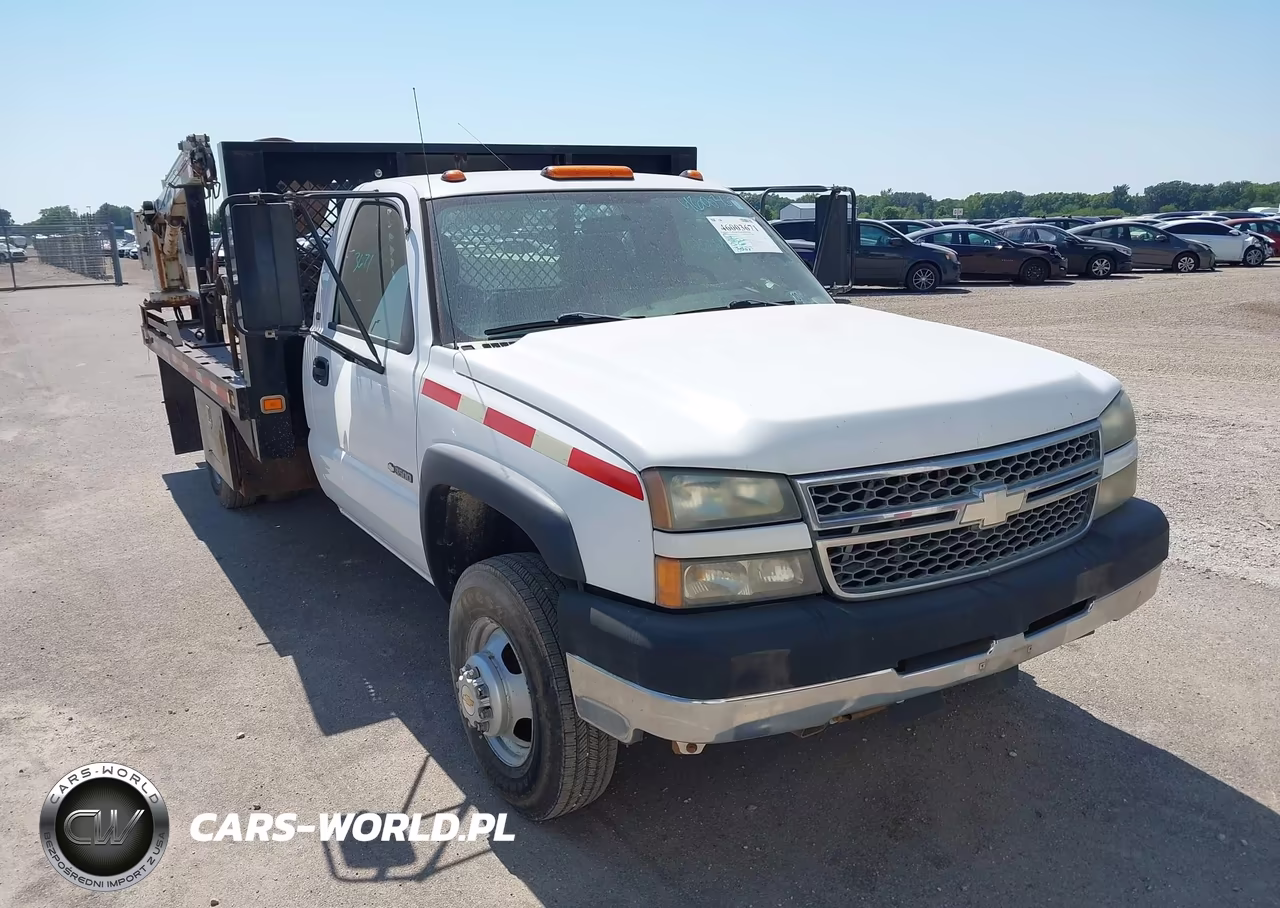 2005 Chevrolet Silverado 3500 Chassis Work Truck