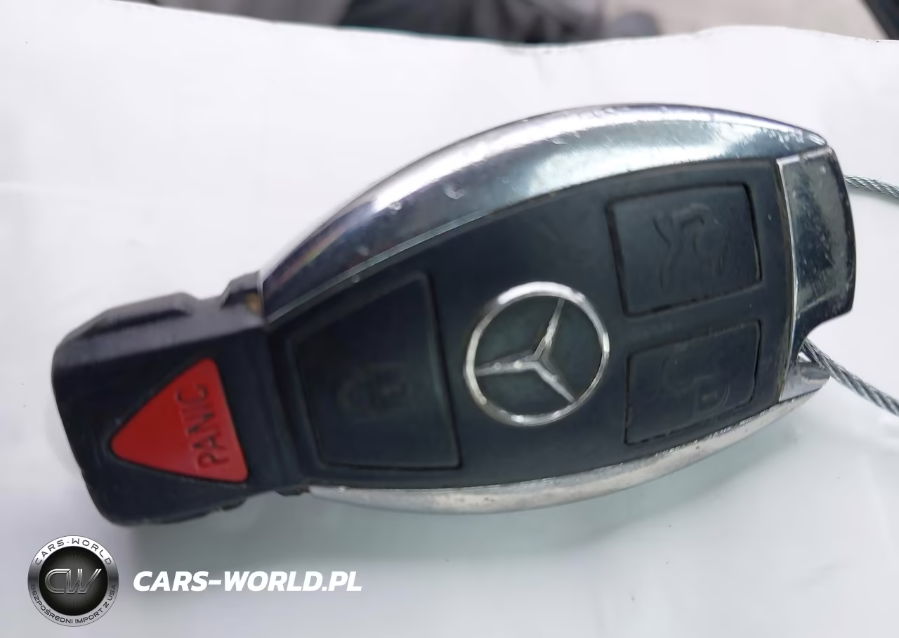 2010 Mercedes-Benz C 300 Luxury-Sport VIN:WDDGF5EB3AR092955 - 11