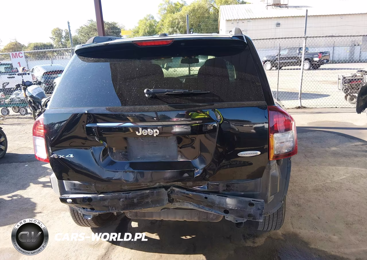 2017 Jeep Compass Latitude 4X4 VIN:1C4NJDEB0HD191265 - 17