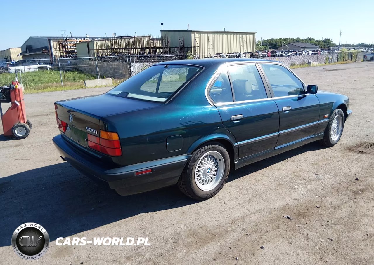 1995 BMW 525 I Automatic VIN:WBAHD6328SGK49063 - 4