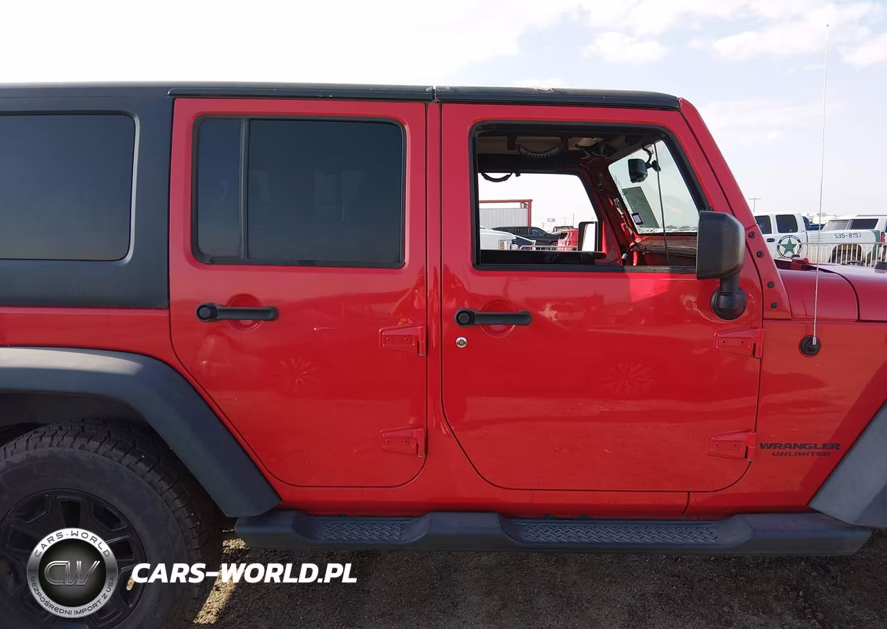 2016 Jeep Wrangler Unlimited Willys Wheeler VIN:1C4BJWDG1GL159263 - 14