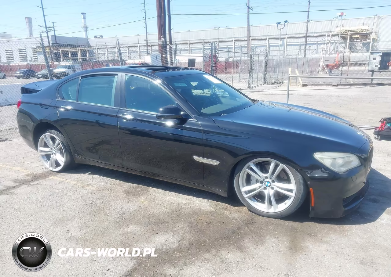 2015 BMW 740I VIN:WBAYA6C56FD827056 - 12