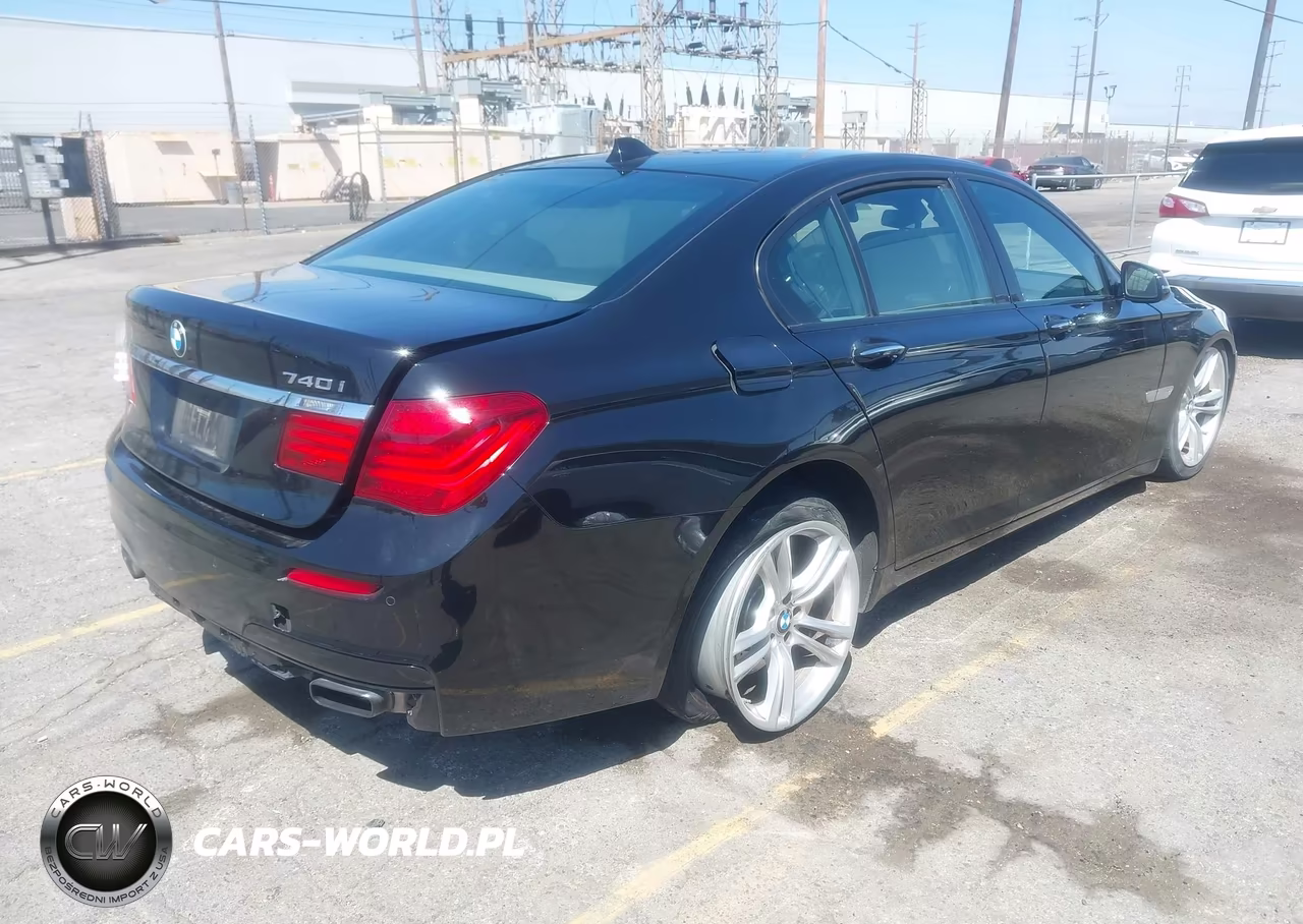 2015 BMW 740I VIN:WBAYA6C56FD827056 - 4