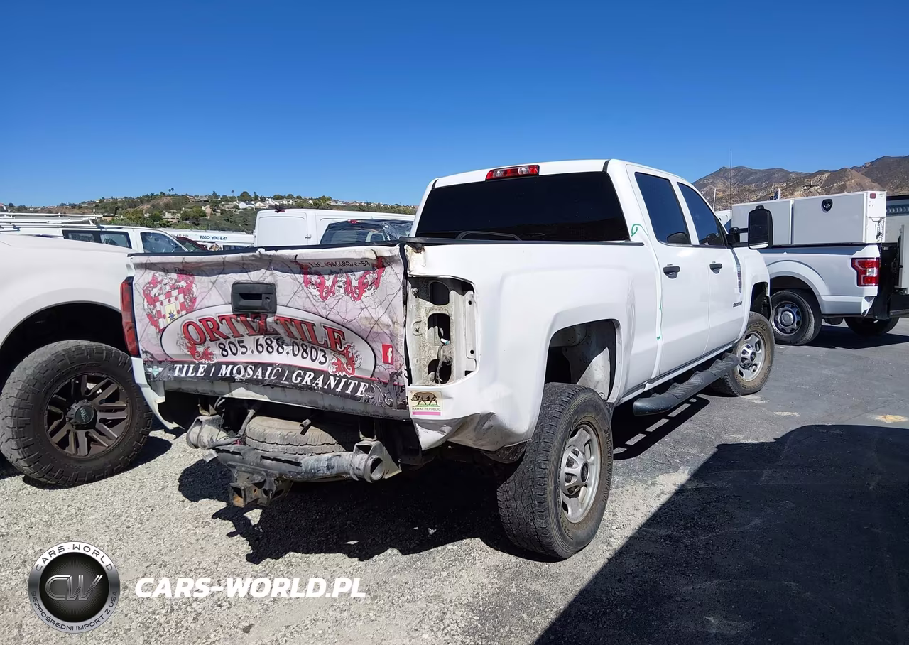 2015 Chevrolet Silverado 2500Hd Work Truck VIN:1GC1CUEG5FF144223 - 4